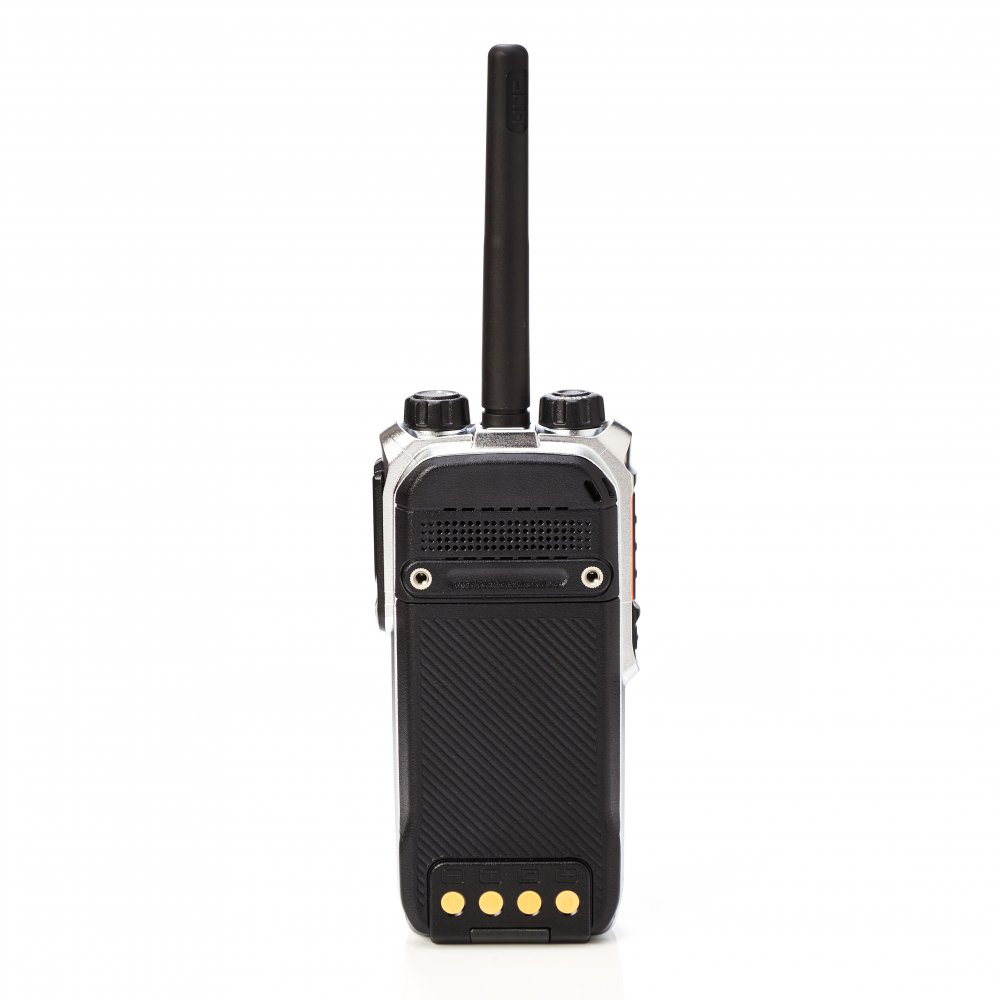 Hytera PD665G Digital Two-Way Radio - Image 5